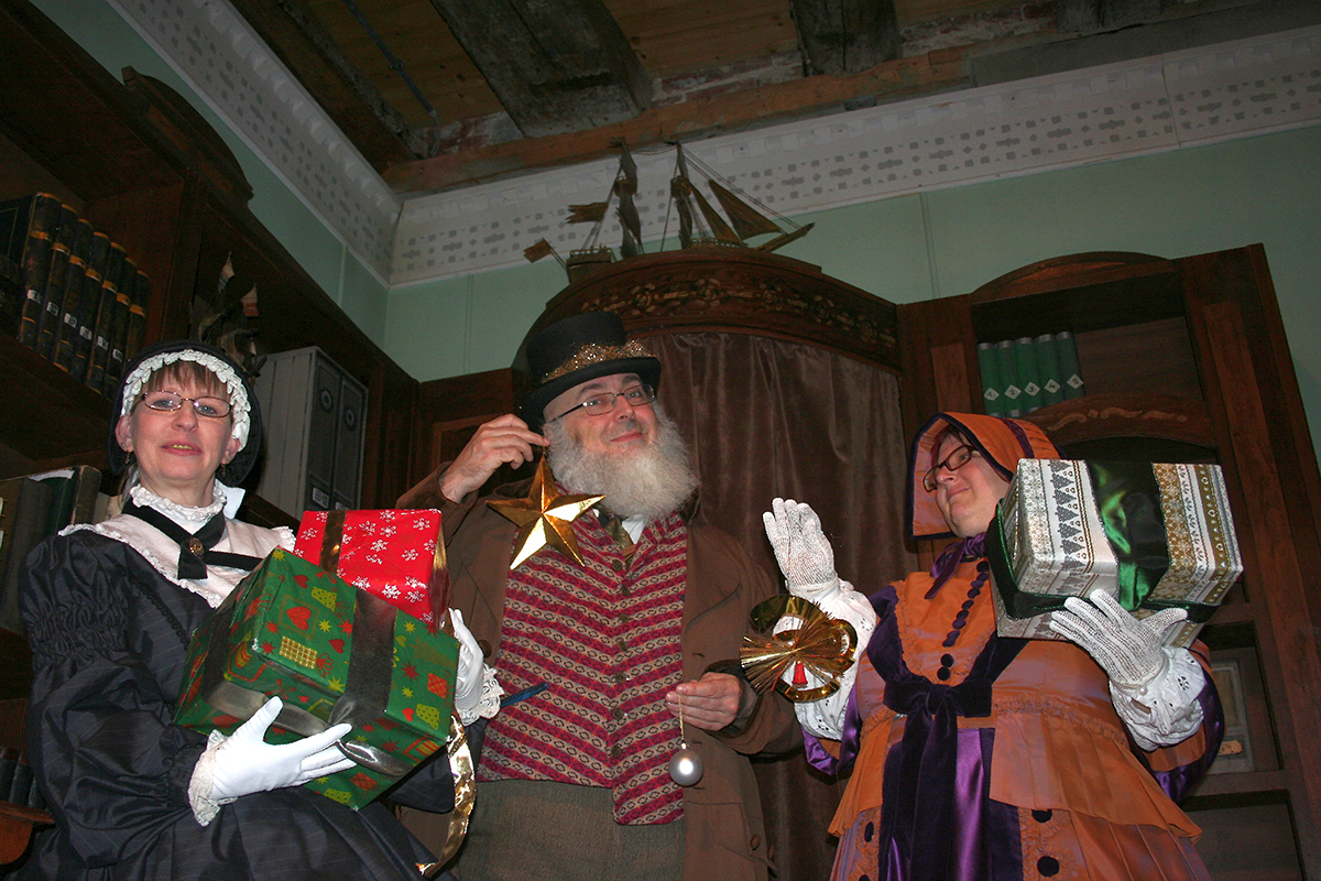 Weihnachtszeit im Vegesacker Geschichtenhaus